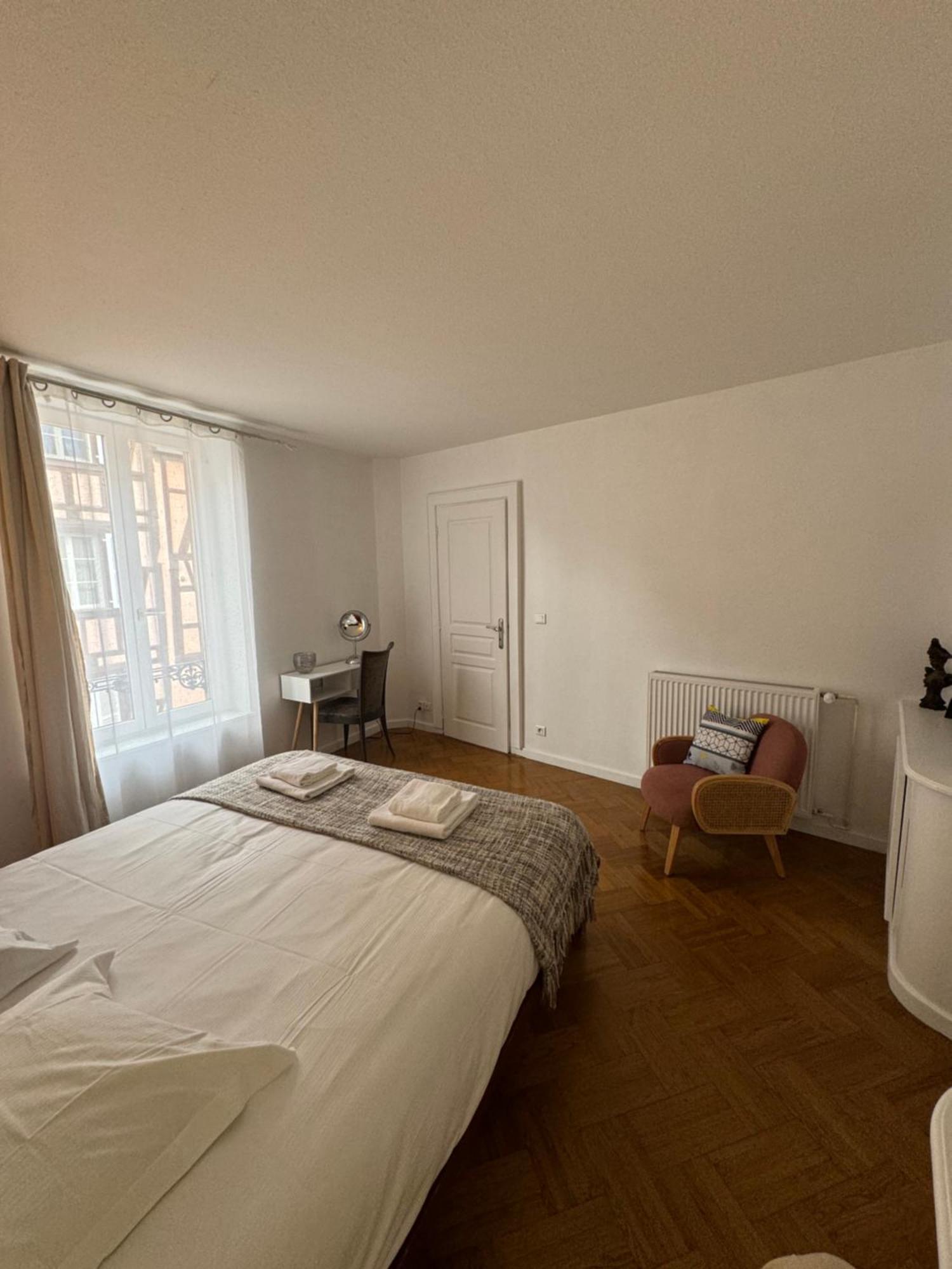 Appartement De Standing Hypercentre 콜마 외부 사진